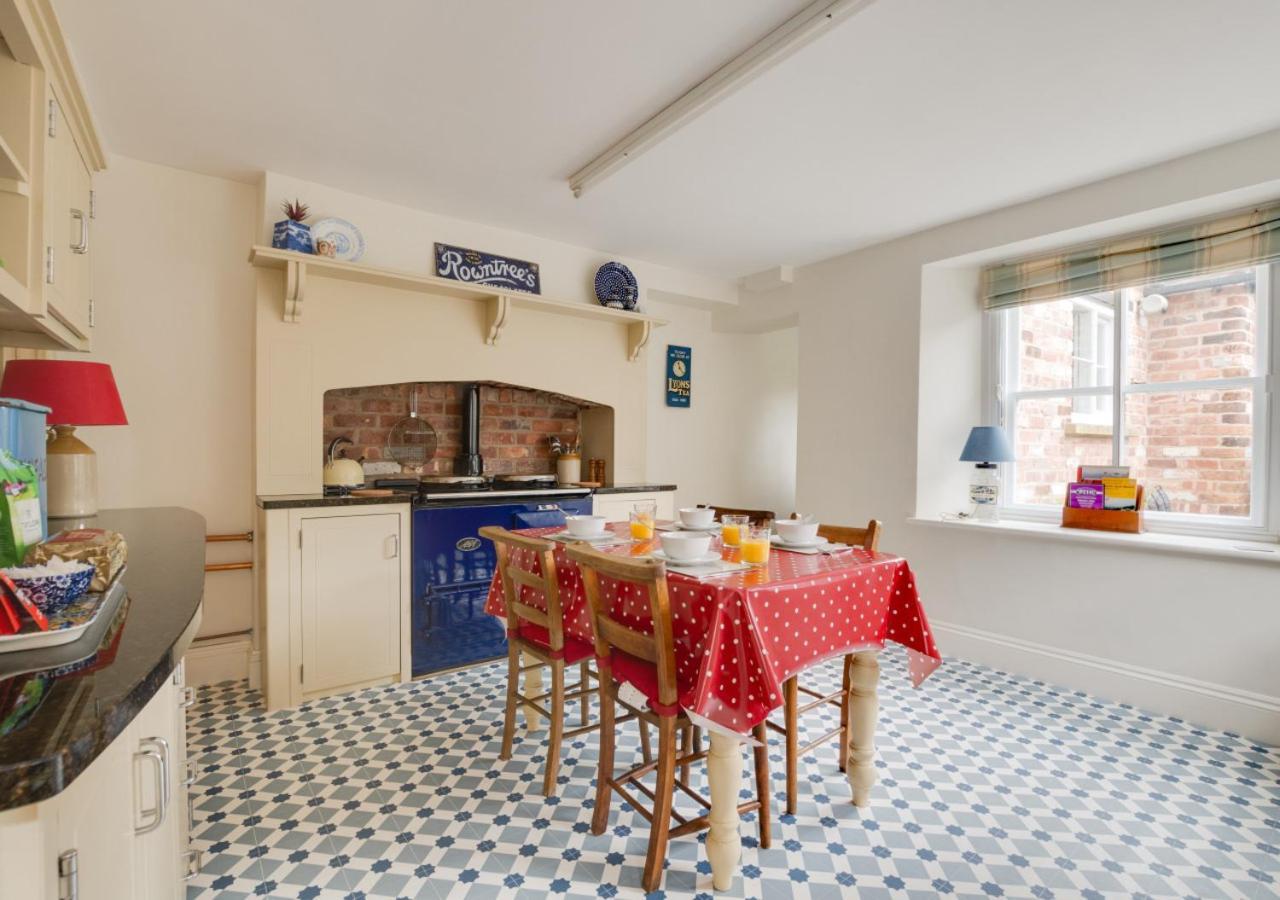 Pantile Cottage Пикеринг Экстерьер фото